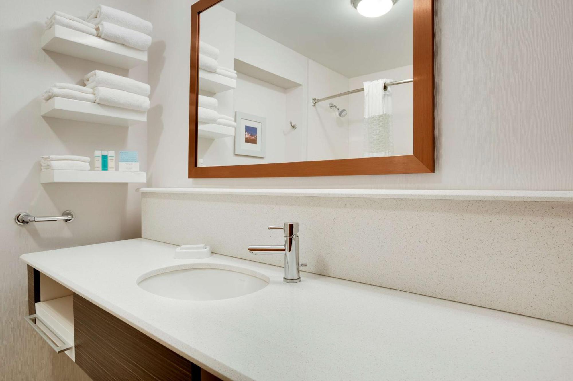 Hampton Inn&suites Cleveland-independence Independence