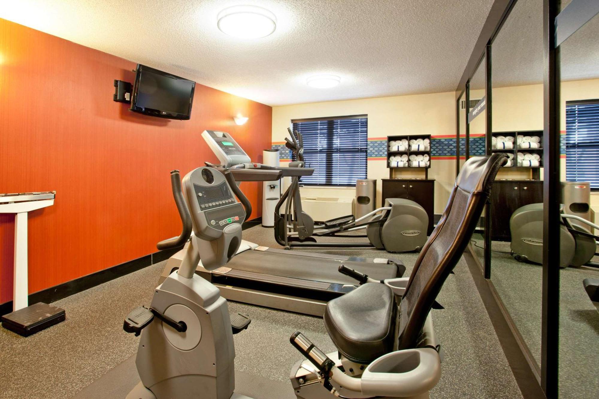 Hampton Inn&suites Cleveland-independence