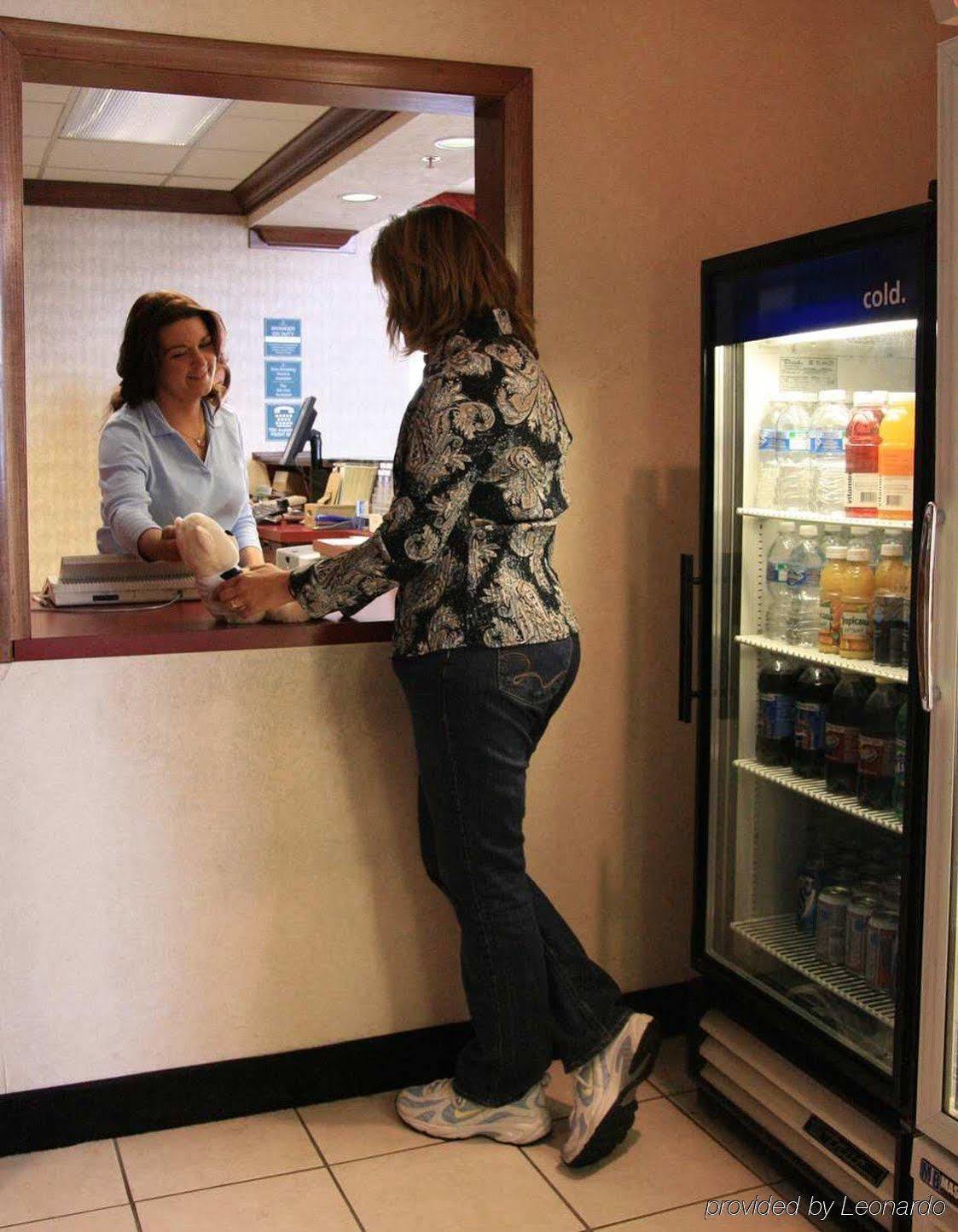 Hampton Inn&suites Cleveland-independence 3*